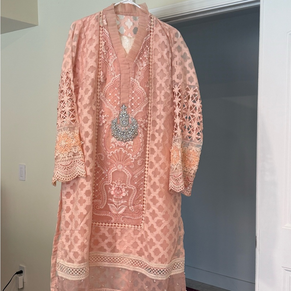 Elegant Pink Midi Dress